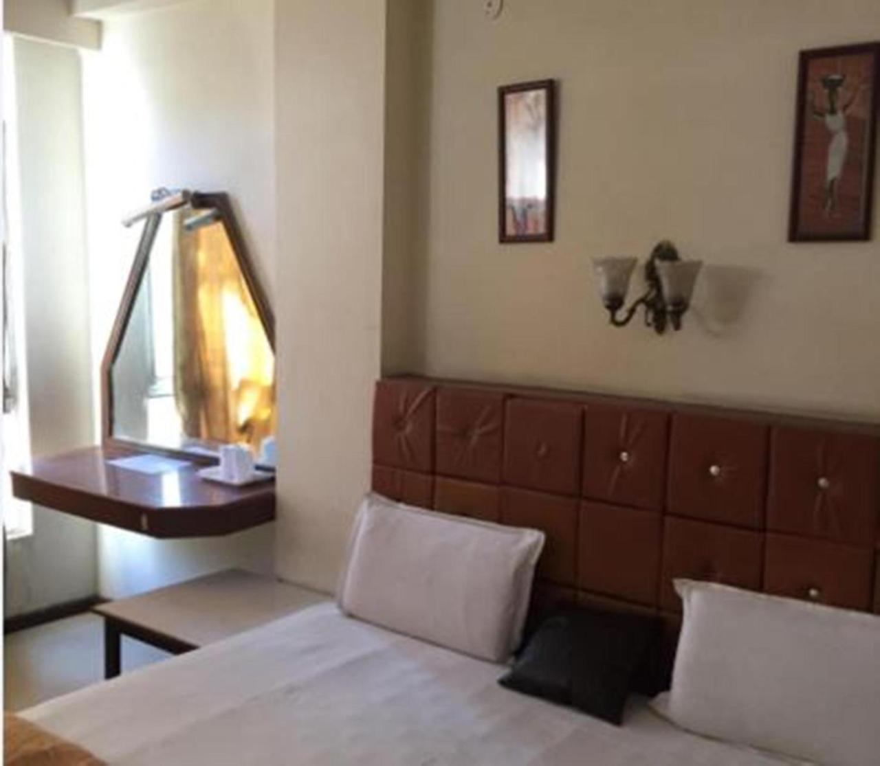 Hotel Shivalik Goldbhopal Exterior photo